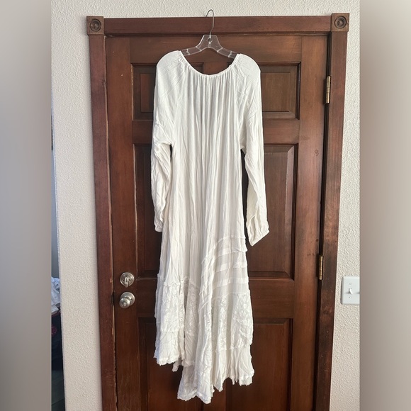Free People White Maxi Dress with Long Sleeves - Picture 5 of 5